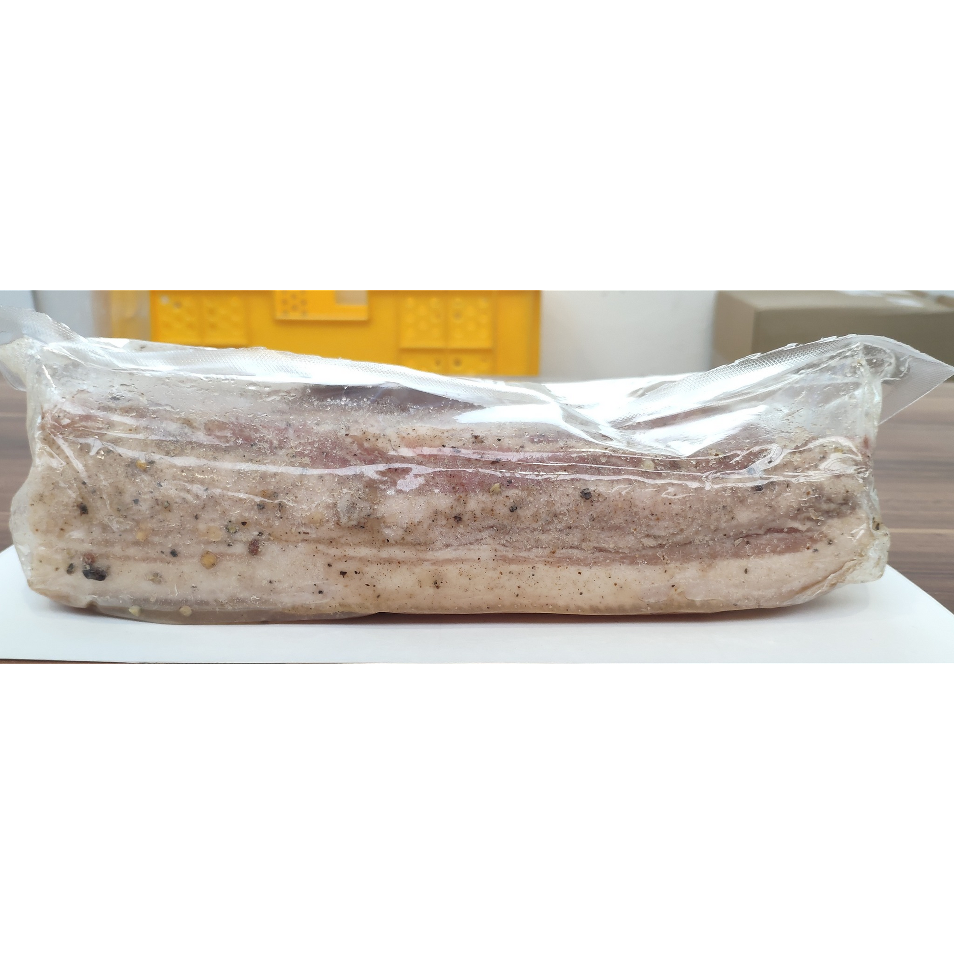 ks-bucek-veprovy-s-cesnekem-v-marinade-350g-2-2080x2080.png